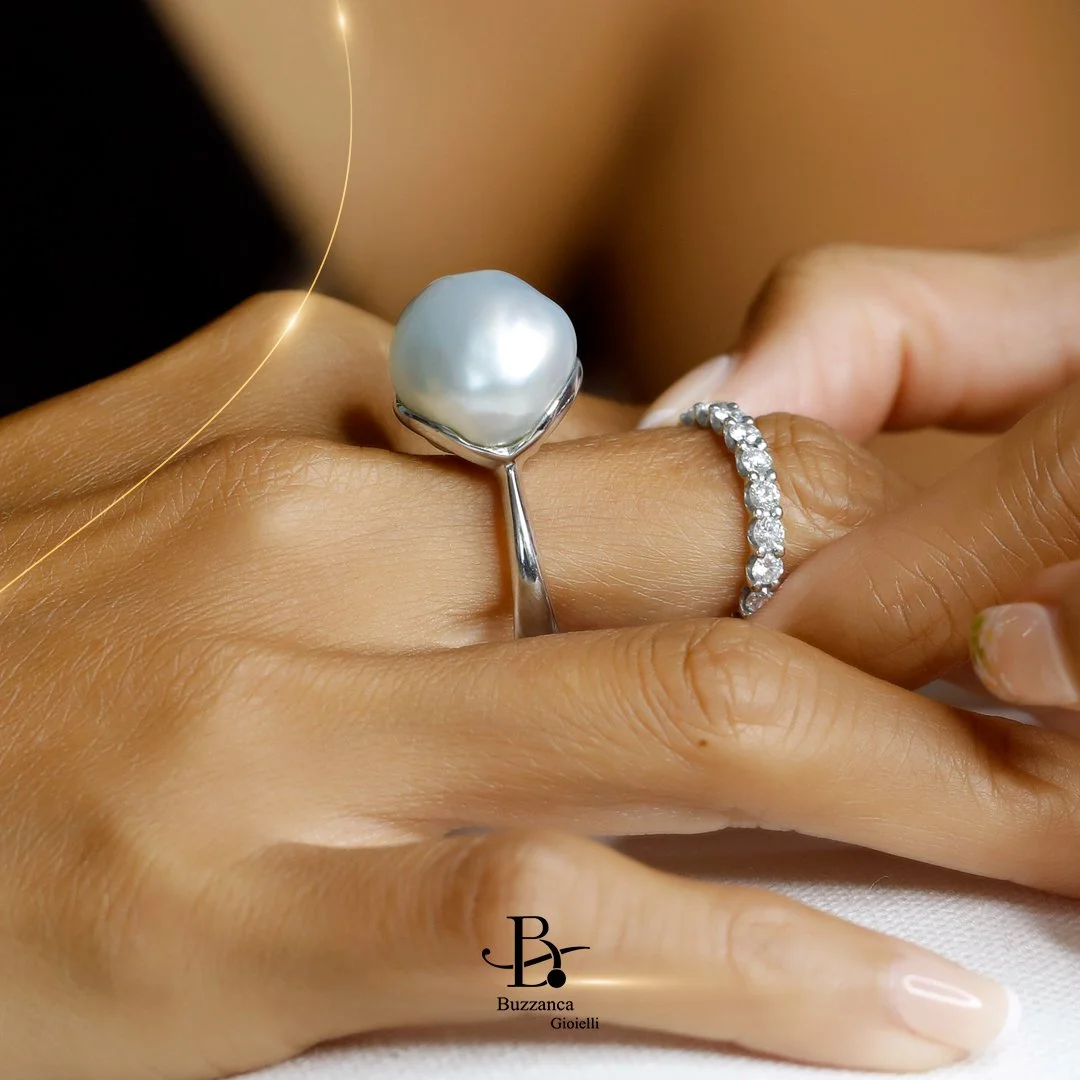 Classic Australian Baroque Pearl Ring mounted on a band of 18K